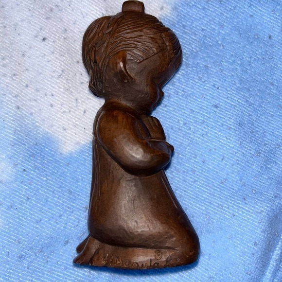 Vintage 1987 Red Mill Manufacturing Resin Praying Child - Picture 4 of 7
